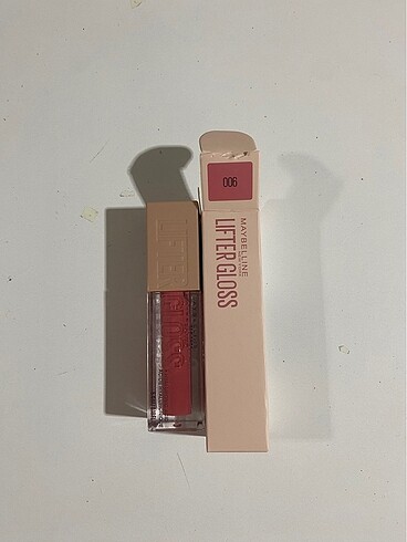 LIFTER GLOSS