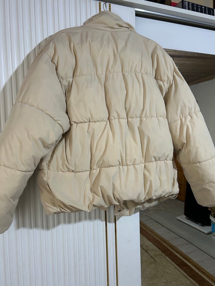 Bej Kadın Kısa Yumuşak Kış Montu - Görsel 2