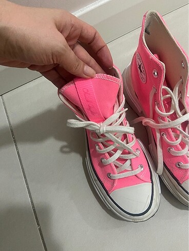 40 Beden Az kullanılmış orijinal pembe Converse
