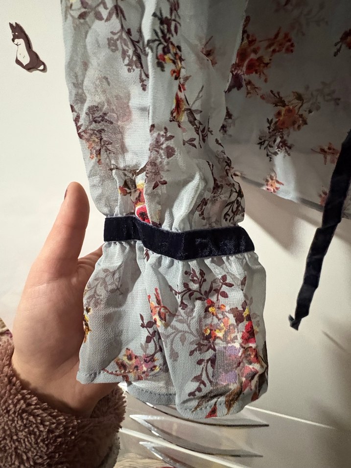 Bohem Gri Çiçekli Uzun Kollu Bluz - Görsel 3