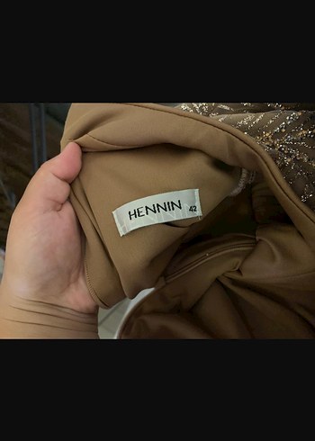 Abiye Uzun Kollu Drapeli Altın Renkli Henna Elbise