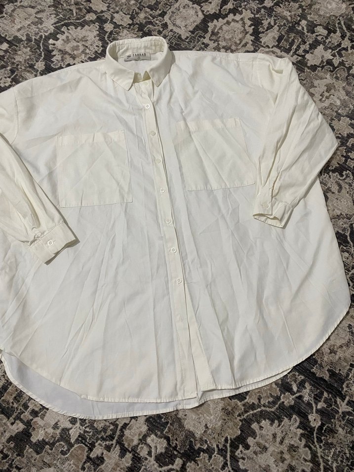 Beyaz Keten Düğmeli Uzun Kollu Gömlek - Görsel 2