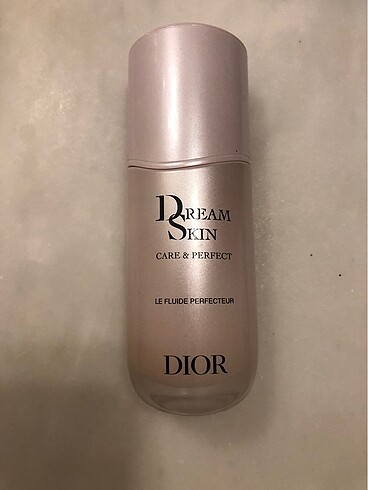 Dior DreamSkin Care&Perfect Makyaj Bazi
