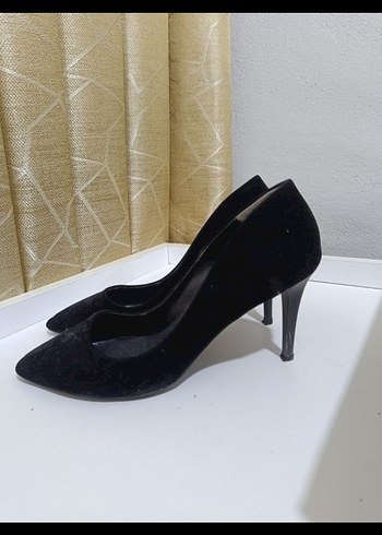 Siyah Süet Stiletto Kadın Topuklu Ayakkabı