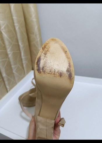 38 Beden ten rengi Renk Bej Süet Tokalı Stiletto Kadın Ayakkabı