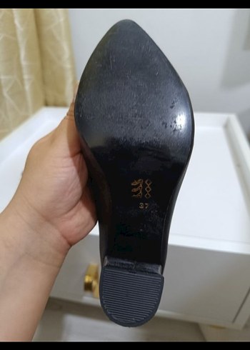 37 Beden Siyah Parlak Minimalist Stiletto Topuklu