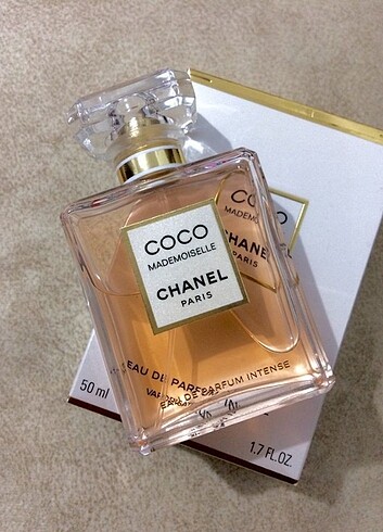 COCO CHANEL 