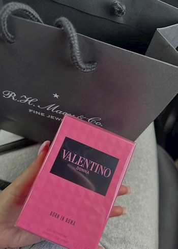 Valentino Donna Born in Roma Kadın Parfümü - Görsel 2