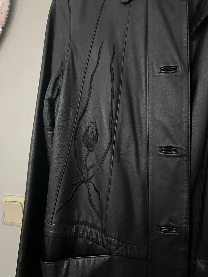 Düğmeli Siyah Deri Kadın Ceket - Görsel 2