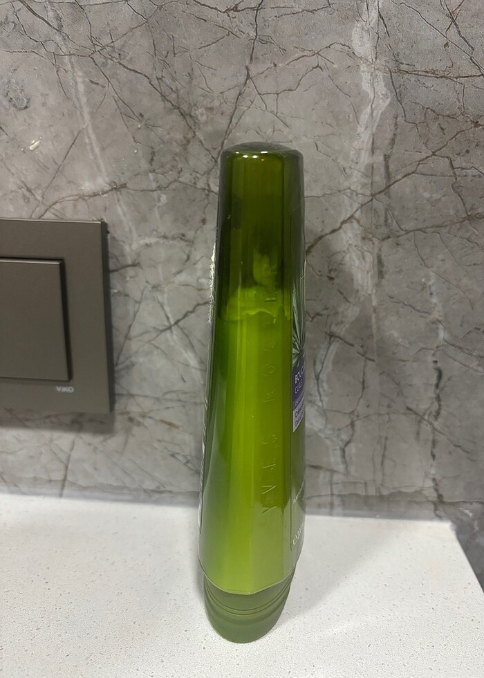 Yves rocher kıvırcık saçlar için bukle belirginleştirici saç kre - Görsel 3