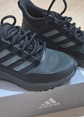 Adidas Siyah Erkek Koşu ve Antrenman Ayakkabısı