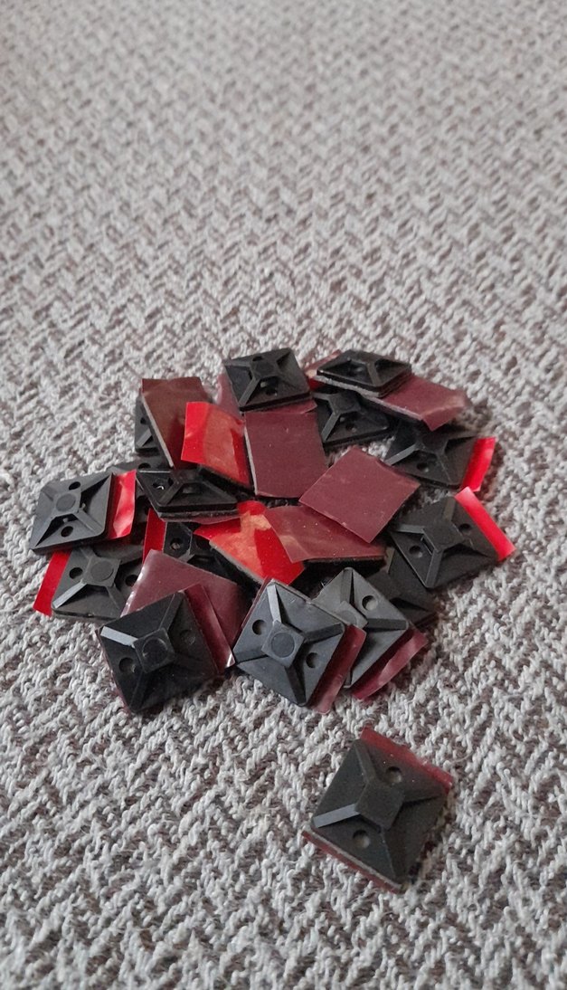 YAPIŞKANLI KABLO DÜZENLEYİCİ - Görsel 2