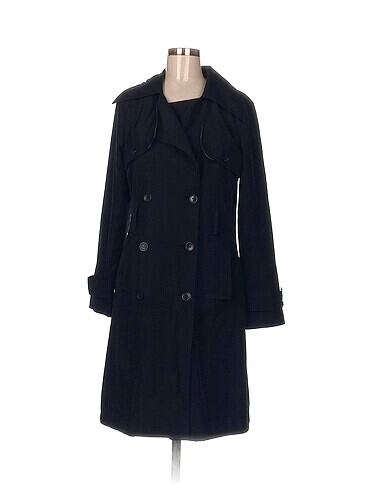 Burberry Trenchcoat %70 İndirimli.