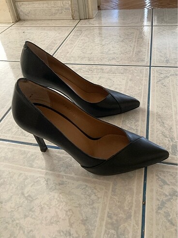 36 Beden siyah Renk Stiletto