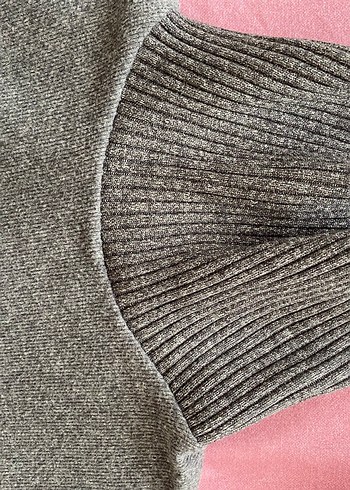m Beden Gri Kadın Boğazlı Kolsuz Triko Süveter