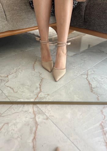 Bej Saten Stiletto Topuklu Kadın Ayakkabı - Görsel 4