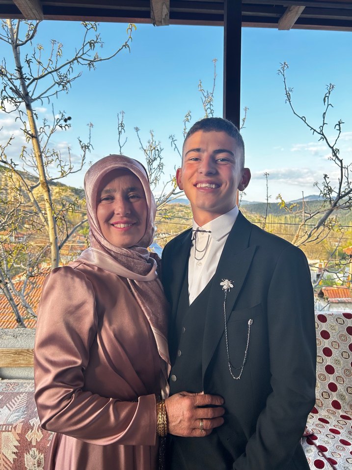 Camel Renk Uzun Kollu Drapeli Tesettür Abiye - Görsel 2