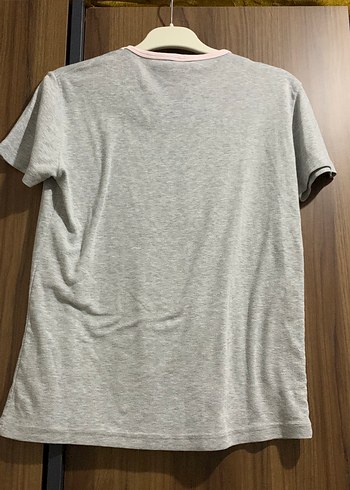 Gri Baskılı Kız Tişörtü - Görsel 3