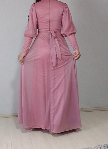 Pembe tül abiye 