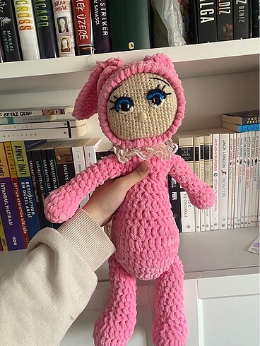 Amigurumi peluş tavşan