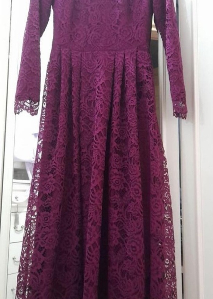 Güpürlü tesettür elbise  - Görsel 4