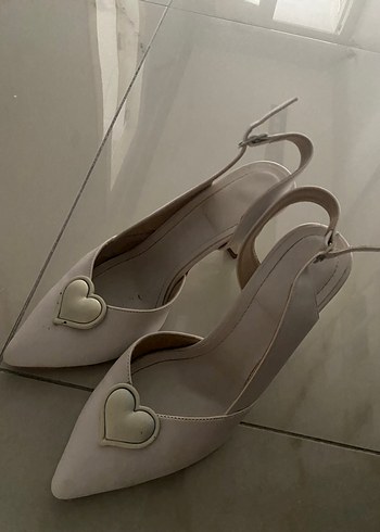 Kalpli Stiletto Topuklu Kadın Ayakkabı