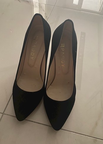 Siyah Süet İnce Topuklu Kadın Stiletto