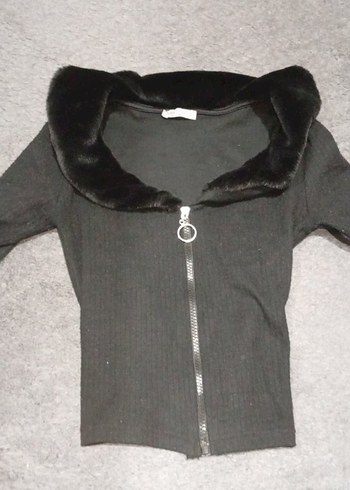 Siyah Kürklü Polo Yaka Kadın Kazak - Görsel 4