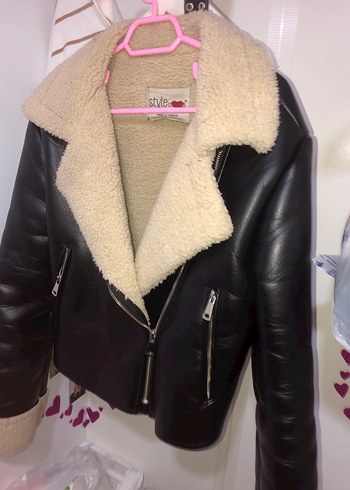 Siyah Kürklü Deri Kadın Biker Ceket - Görsel 4
