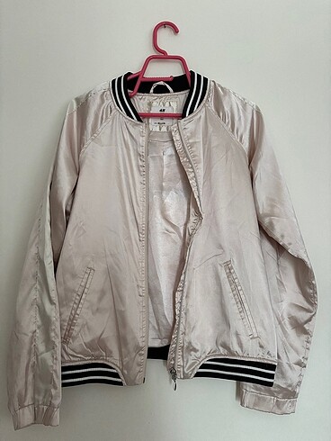 Pembe saten ceket