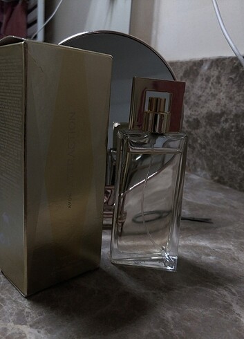  Beden Renk AVON Attraction