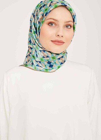  Armine Nostalji İpek Eşarp 9045 31