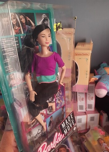 Barbie Barbie Sonsuz Hareket Çekik göz uzak doğulu