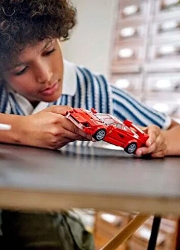 Beden LEGO Speed Champions Ferrari F40 76934