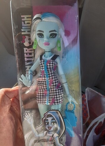  Beden Monster High Frankie Stein Mattel