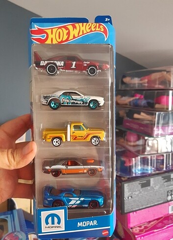  Beden HOT WHEELS Beşli Araba Seti Mopar HTV48