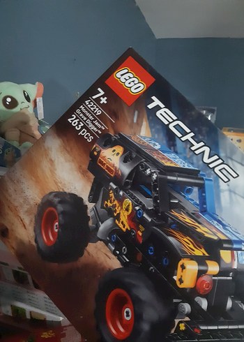 LEGO Technic Monster Jam Grave Digger Ateş ve Buz 42219 - Görsel 2