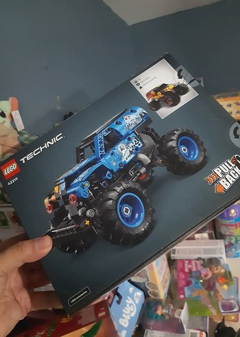 LEGO Technic Monster Jam Grave Digger Ateş ve Buz 42219 - Görsel 3