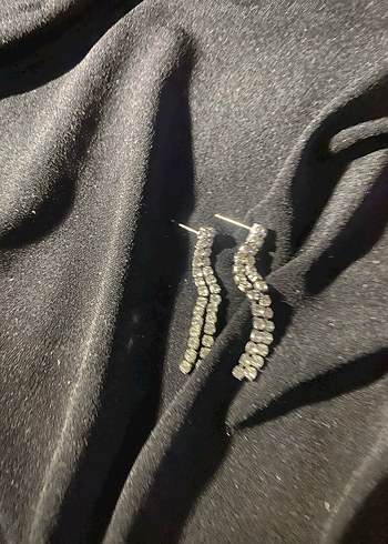 Gri Parlak Midi Sekilli Kadın Küpe - Görsel 2