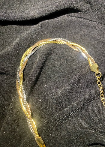 Zincir Detaylı Altın Renk Kadın Bileklik - Görsel 2