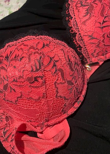 Kırmızı Vintage Gotik Desenli Sütyen - Görsel 3