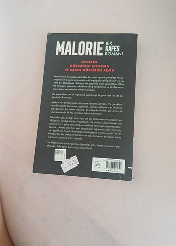  Beden Malorie - Josh Malerman