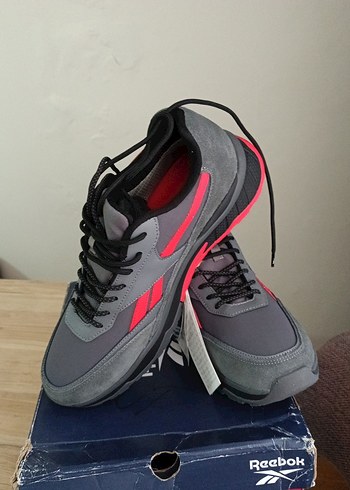 Reebok Gri Reebok Erkek Spor Ayakkabı Velcro