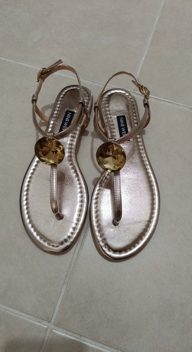 Bej Parlak topuksuz Kadın Sandalet - Görsel 4