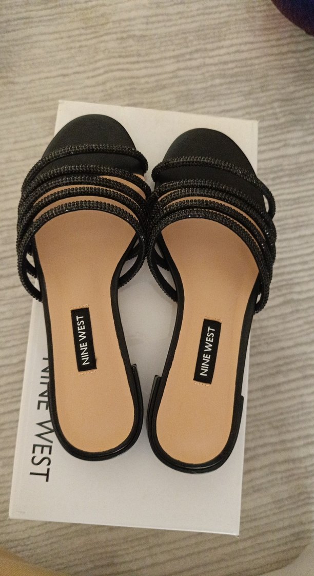 Siyah Boncuklu Topuklu Kadın Terlik - Görsel 4