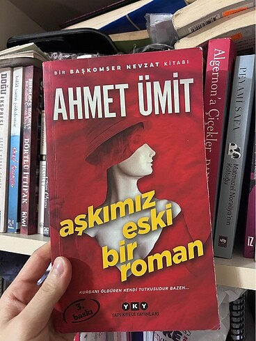 Aşkımız eski bir roman