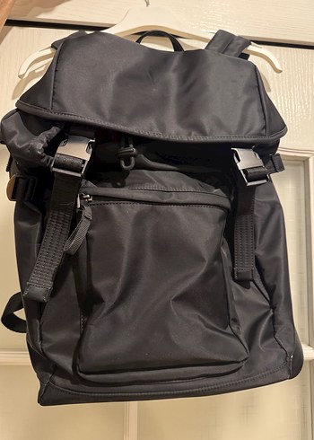 Siyah Sırt Çantası - Görsel 3
