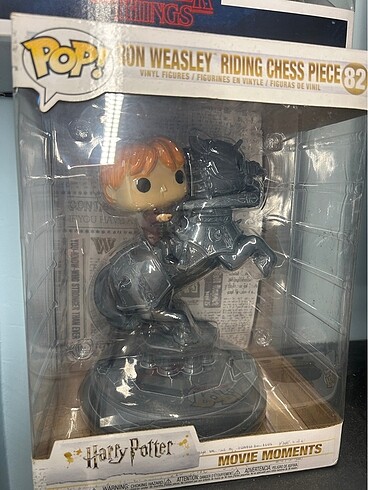 Funko pop Ron Weasly Riding Chess Piece