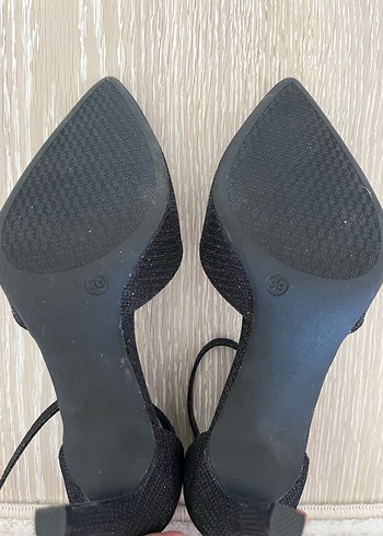 Deichmann Siyah Kemerli Stiletto Kadın Topuklu Ayakkabı