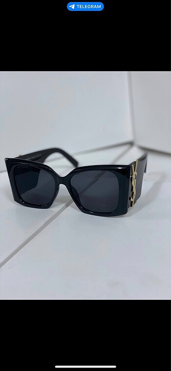 Yves Saint Laurent